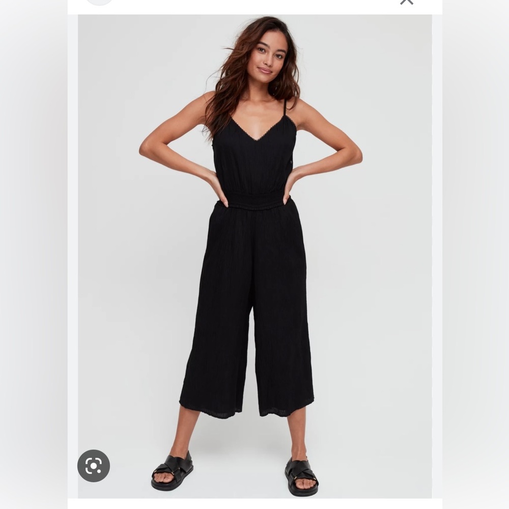 Black Aritzia jumpsuit XXS